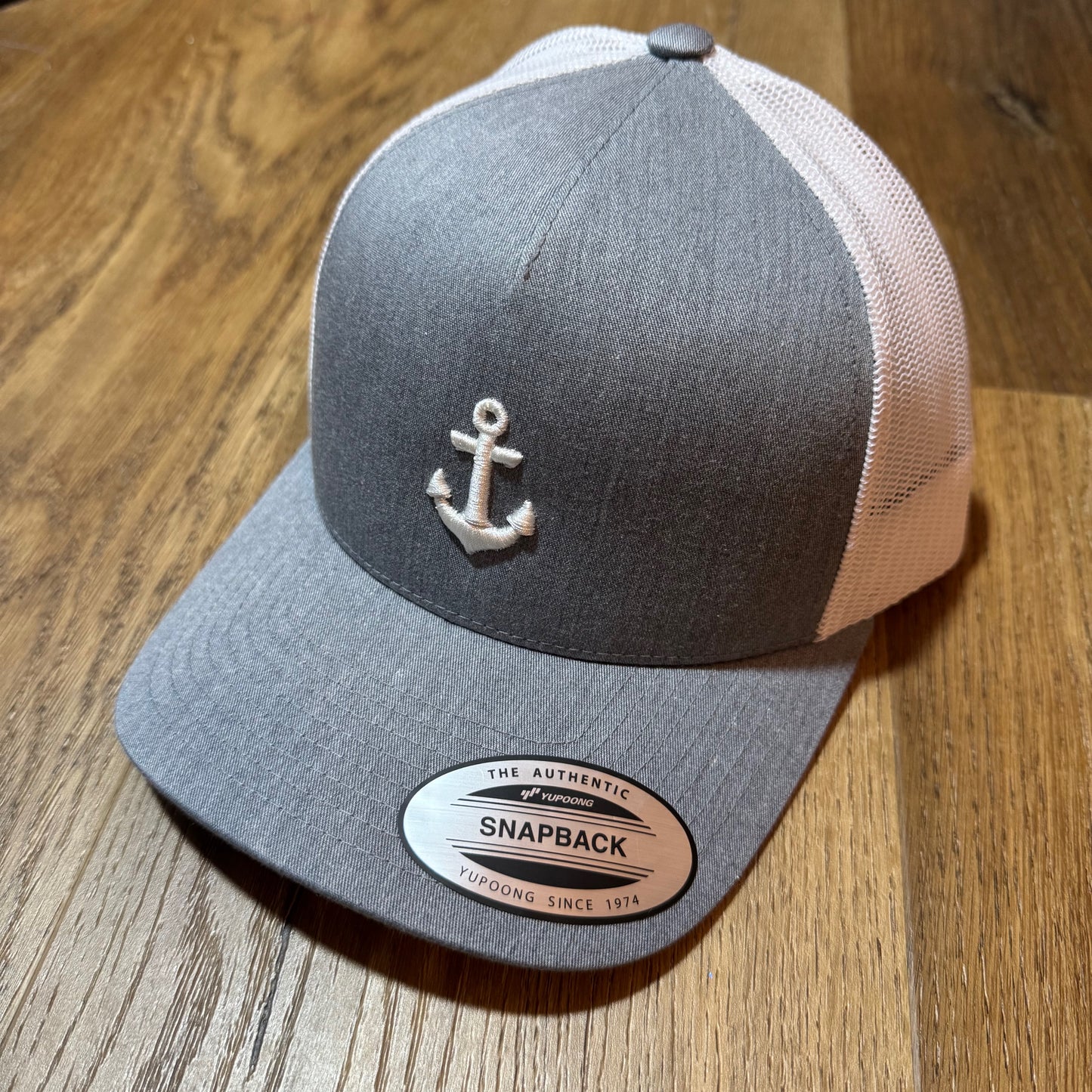 Anchor Cap